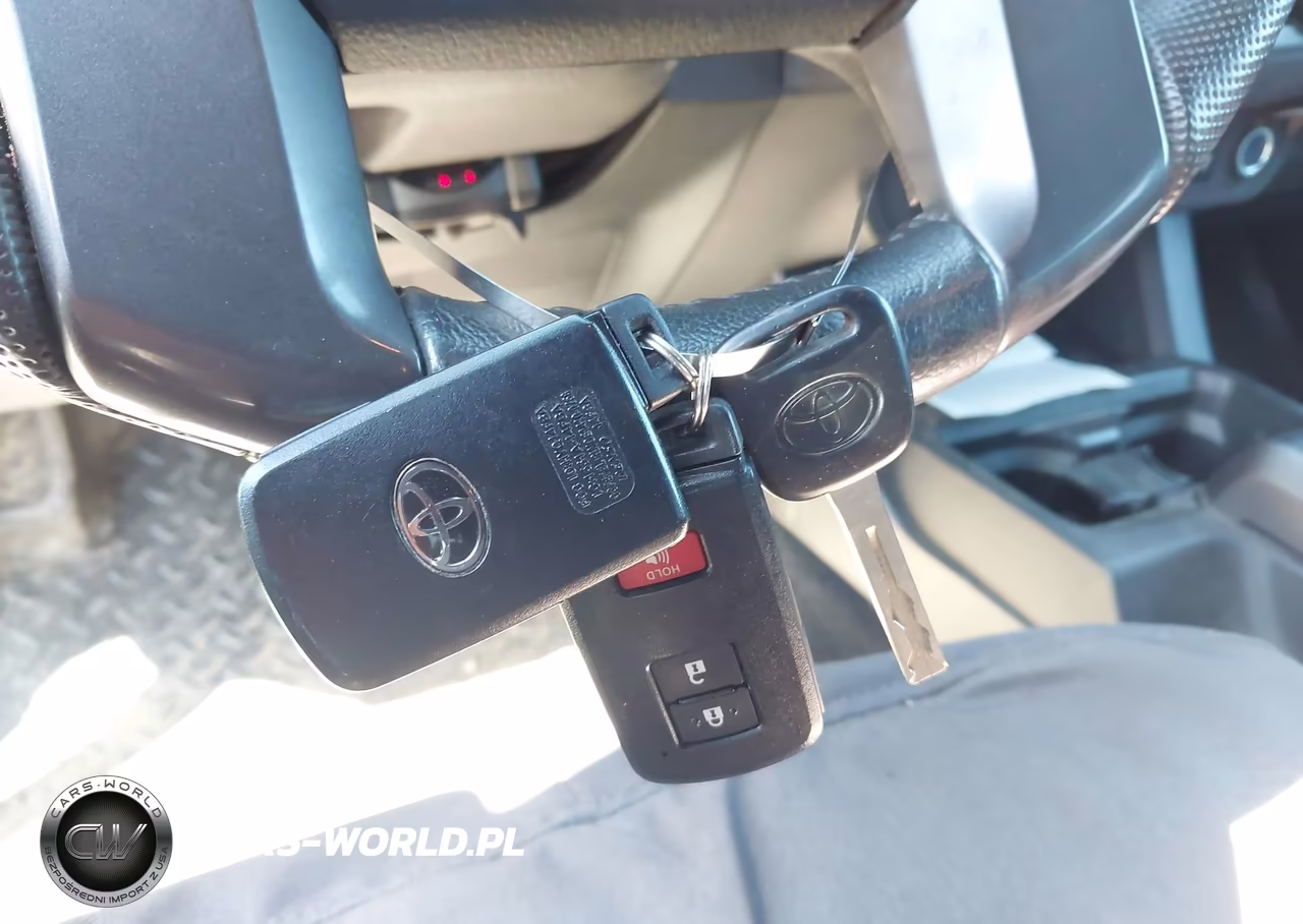 2020 Toyota Tacoma Trd Off-Road VIN:3TMCZ5AN5LM349294 - 11