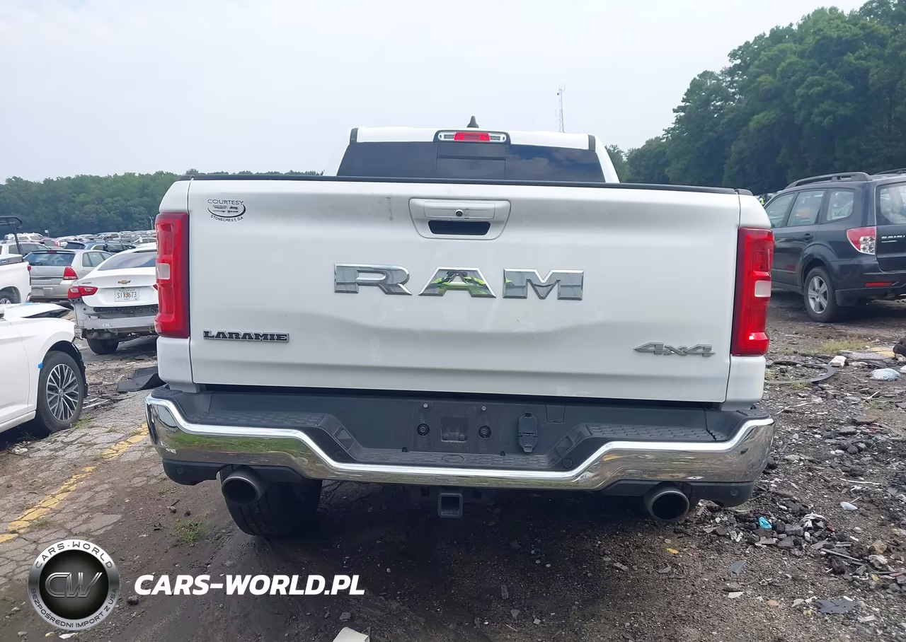 2025 Ram 1500 Laramie 4X4 5'7 Box VIN:1C6SRFJP2SN641841 - 16