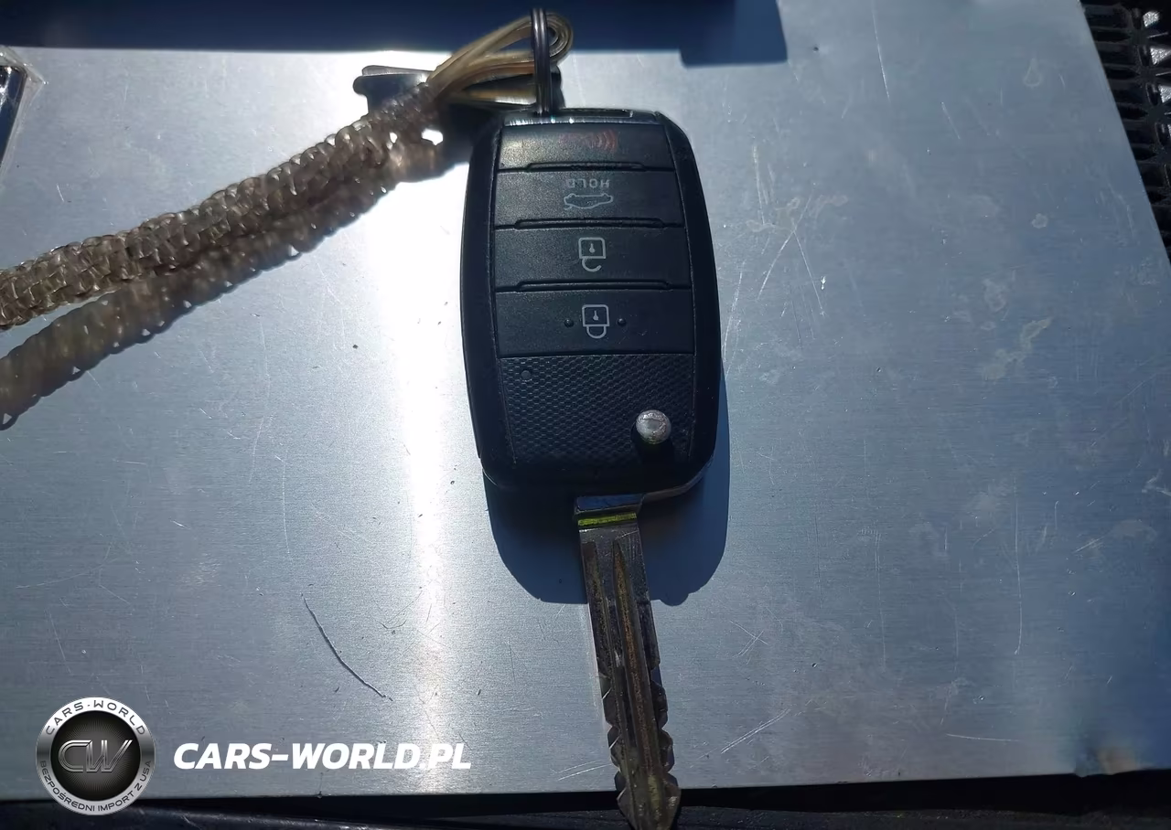 2018 Kia Forte Lx VIN:3KPFL4A76JE235533 - 11