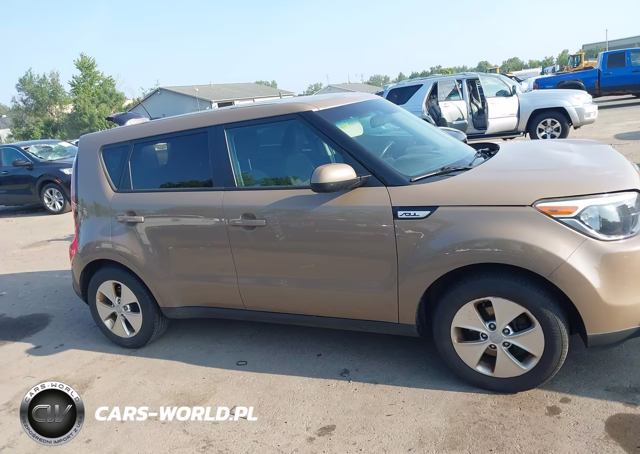 2015 Kia Soul VIN:KNDJN2A28F7124826 - 13
