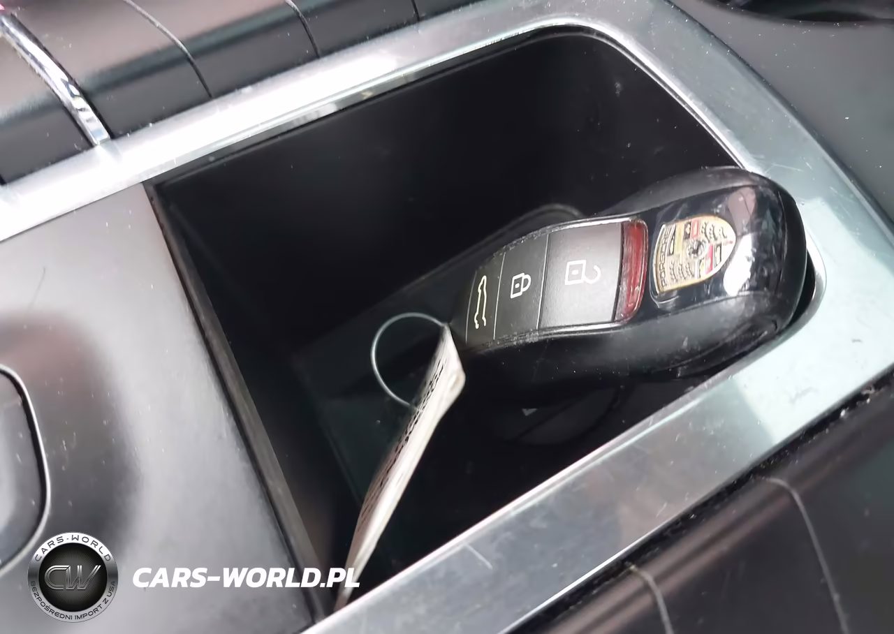 2018 Porsche Macan VIN:WP1AA2A53JLB04875 - 11