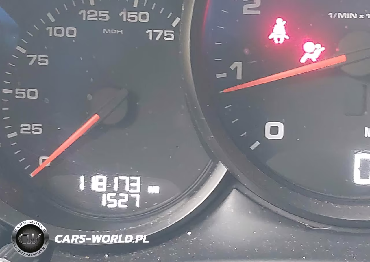 2018 Porsche Macan VIN:WP1AA2A53JLB04875 - 16