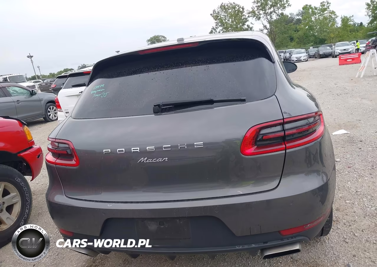 2018 Porsche Macan VIN:WP1AA2A53JLB04875 - 17