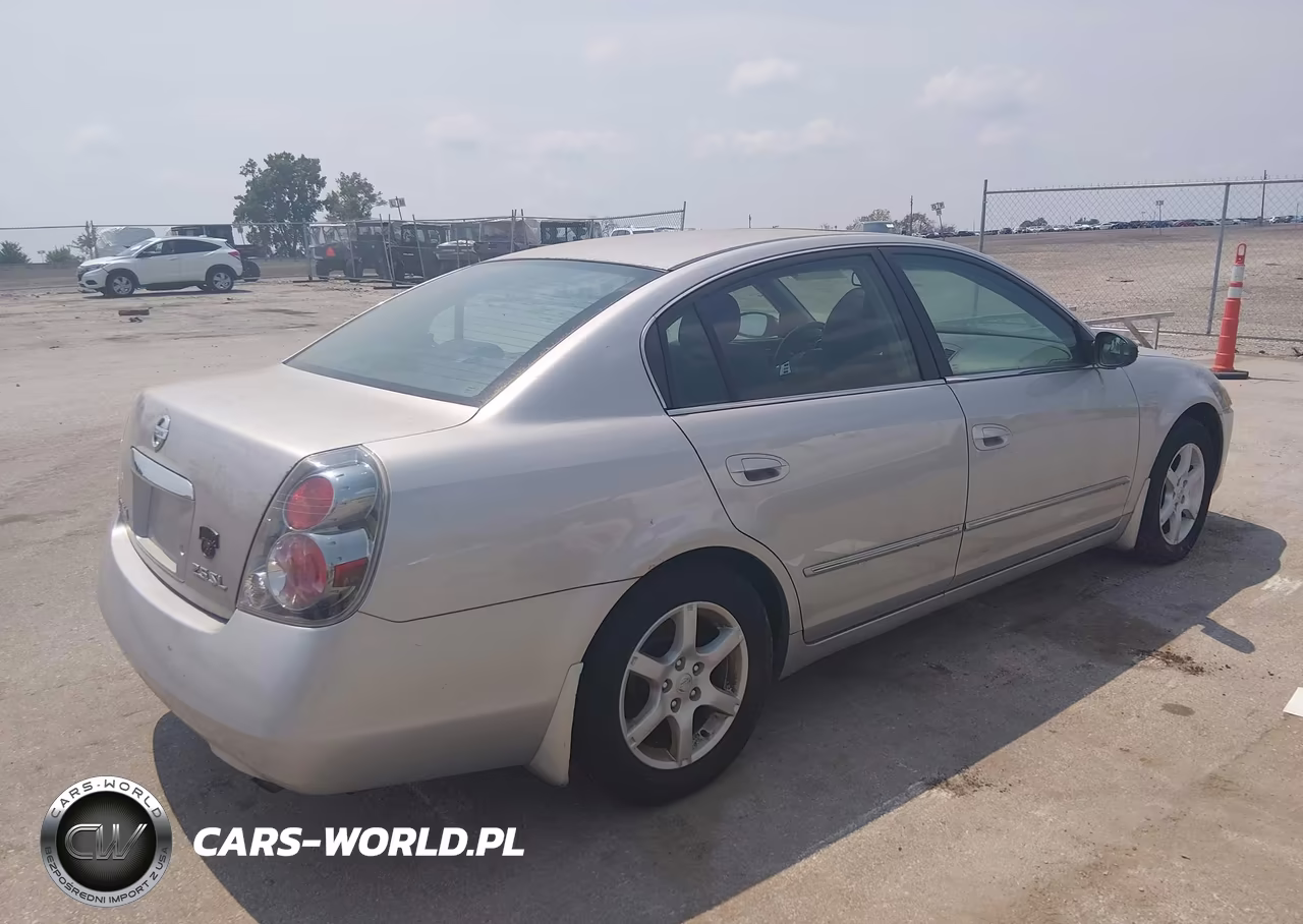 2005 Nissan Altima 2.5 S VIN:1N4AL11EX5C394419 - 4