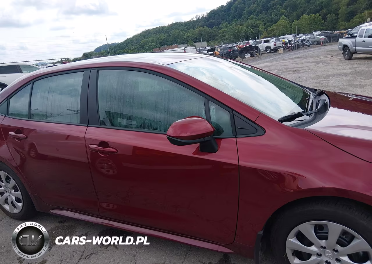 2026 Toyota Corolla Le VIN:5YFB4MDE1TP470462 - 13