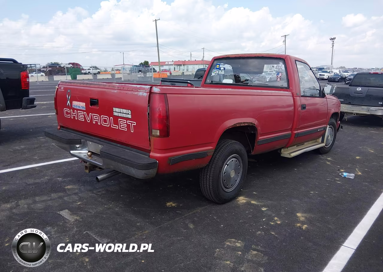 1988 Chevrolet Gmt-400 C2500 VIN:2GCFC24K7J1121736 - 4