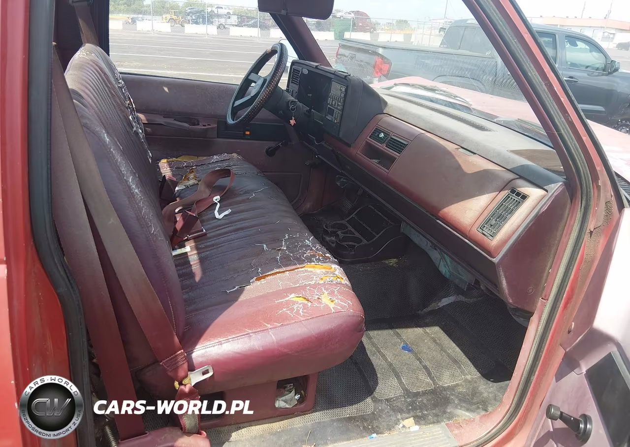 1988 Chevrolet Gmt-400 C2500 VIN:2GCFC24K7J1121736 - 5