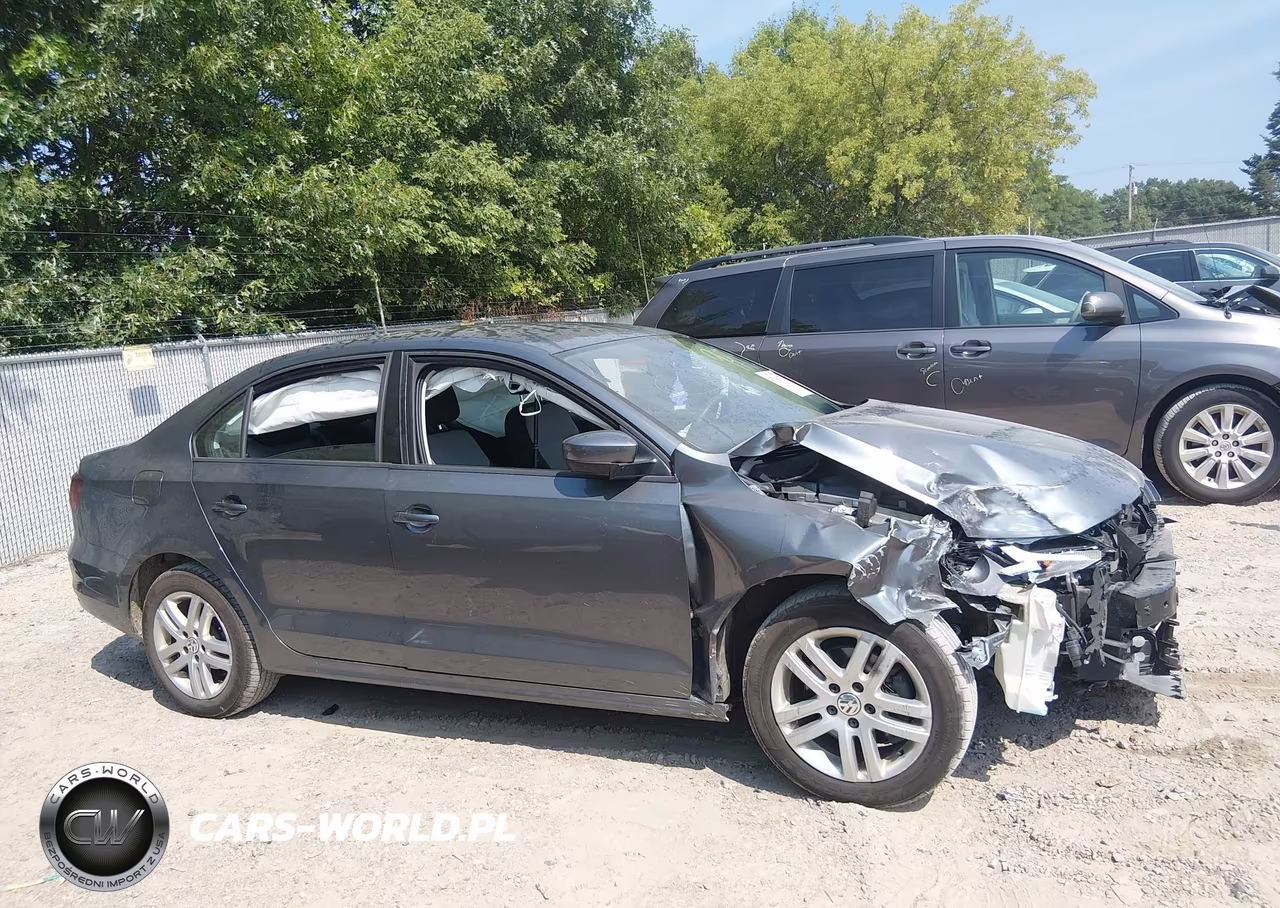 2018 Volkswagen Jetta 1.4T S VIN:3VW2B7AJ9JM261996 - 14