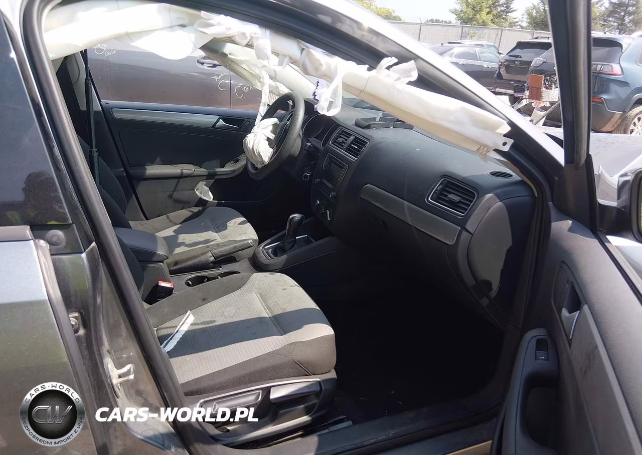 2018 Volkswagen Jetta 1.4T S VIN:3VW2B7AJ9JM261996 - 5
