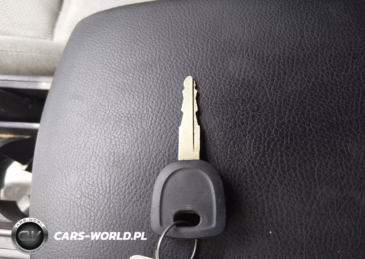 2011 Mazda Mazda3 I Sport VIN:JM1BL1UF9B1903149 - 11