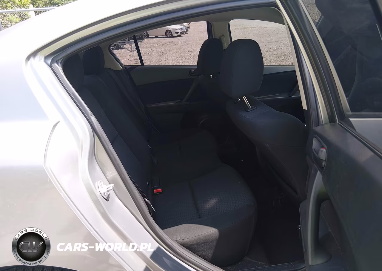 2011 Mazda Mazda3 I Sport VIN:JM1BL1UF9B1903149 - 8