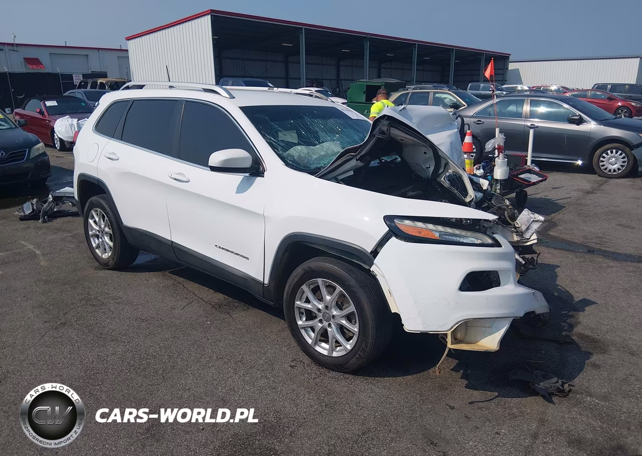 2016 Jeep Cherokee Latitude – zdjęcie 1 z 17