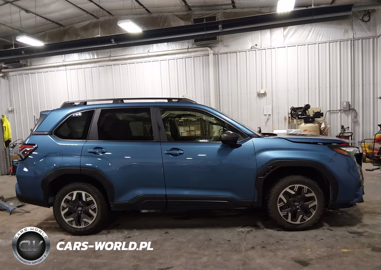 2025 Subaru Forester Premium VIN:JF2SLDBC6SH442477 - 14