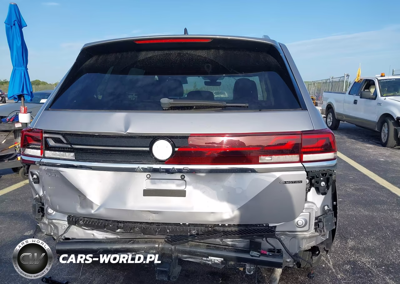 2024 Volkswagen Atlas 2.0T Sel Premium R-Line VIN:1V2FR2CA5RC545511 - 17