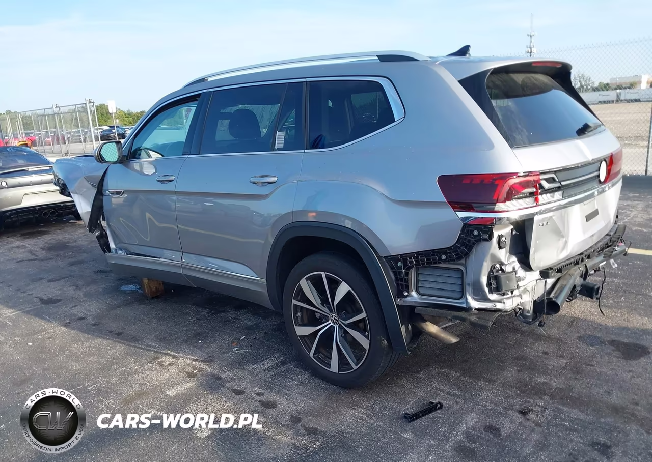 2024 Volkswagen Atlas 2.0T Sel Premium R-Line VIN:1V2FR2CA5RC545511 - 3