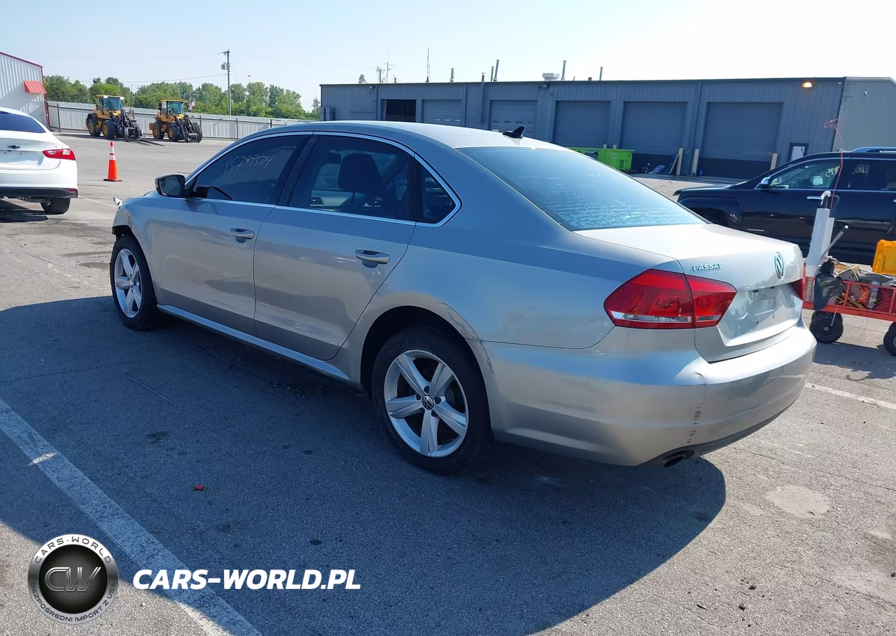 2013 Volkswagen Passat 2.0L Tdi Se VIN:1VWBN7A35DC043682 - 3