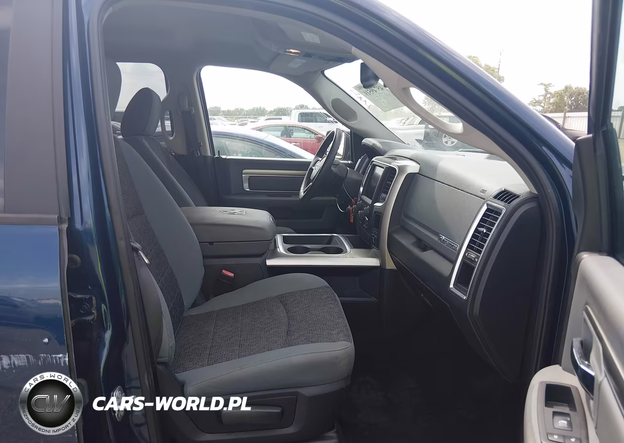 2019 Ram 1500 Classic Big Horn 4X4 5'7 Box VIN:1C6RR7LT5KS641543 - 5
