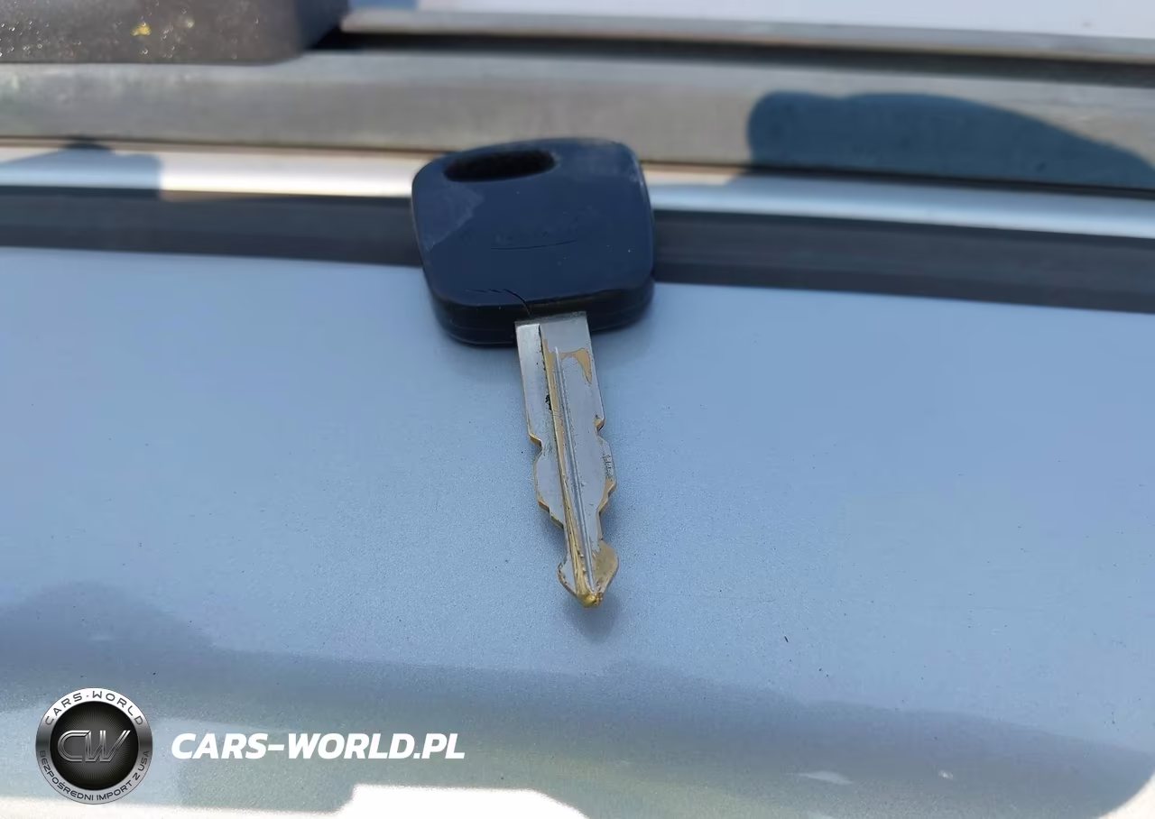 2003 Ford Escape Limited VIN:1FMCU94153KD07774 - 11