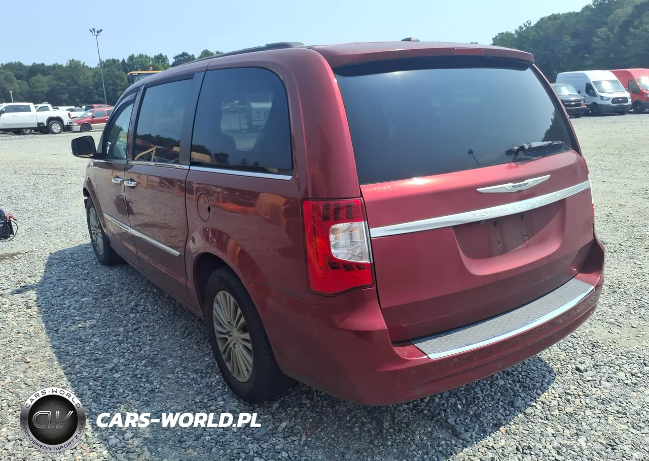 2014 Chrysler Town & Country Touring-L VIN:2C4RC1CG0ER332871 - 3