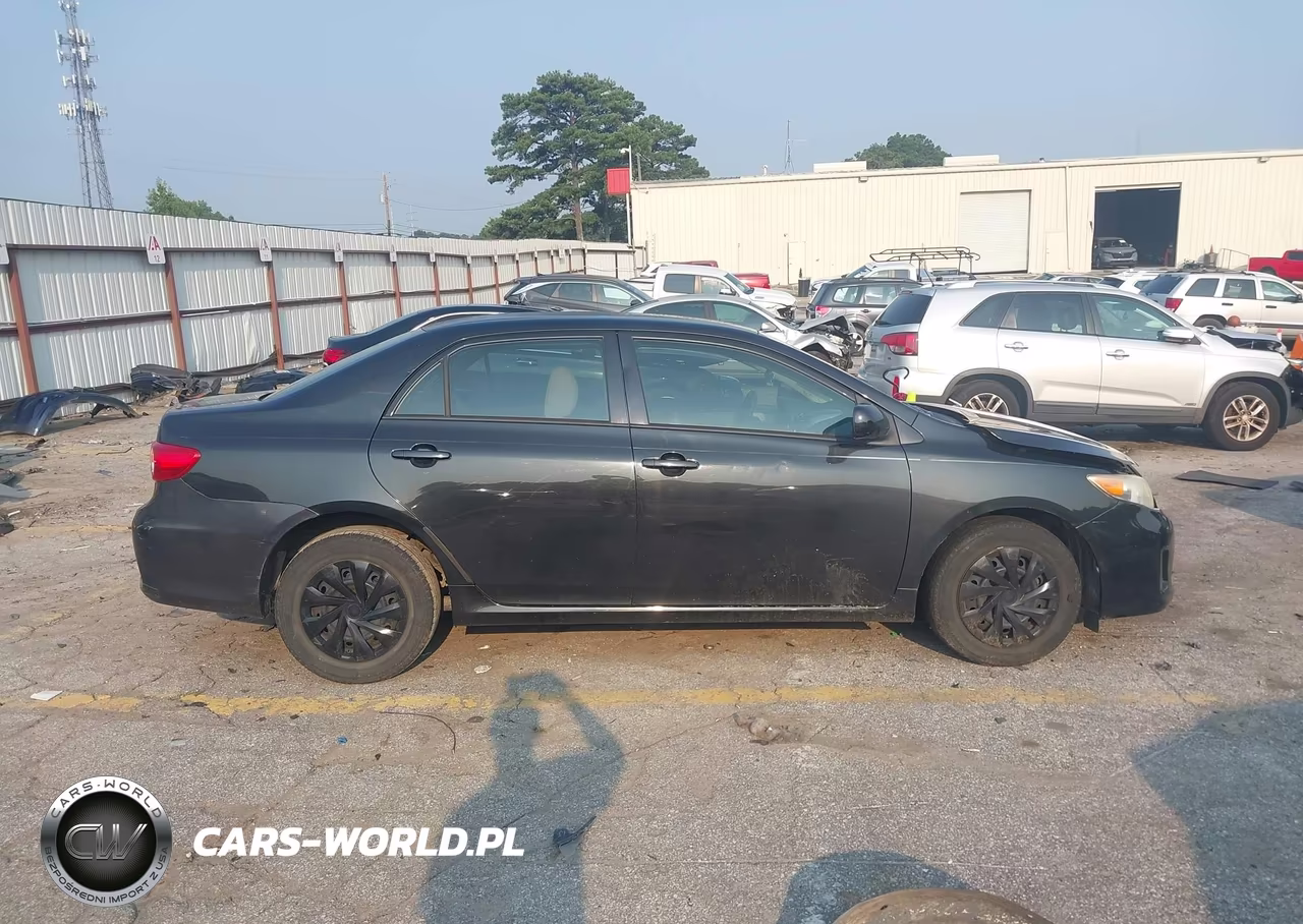 2011 Toyota Corolla Le VIN:JTDBU4EEXBJ101570 - 13