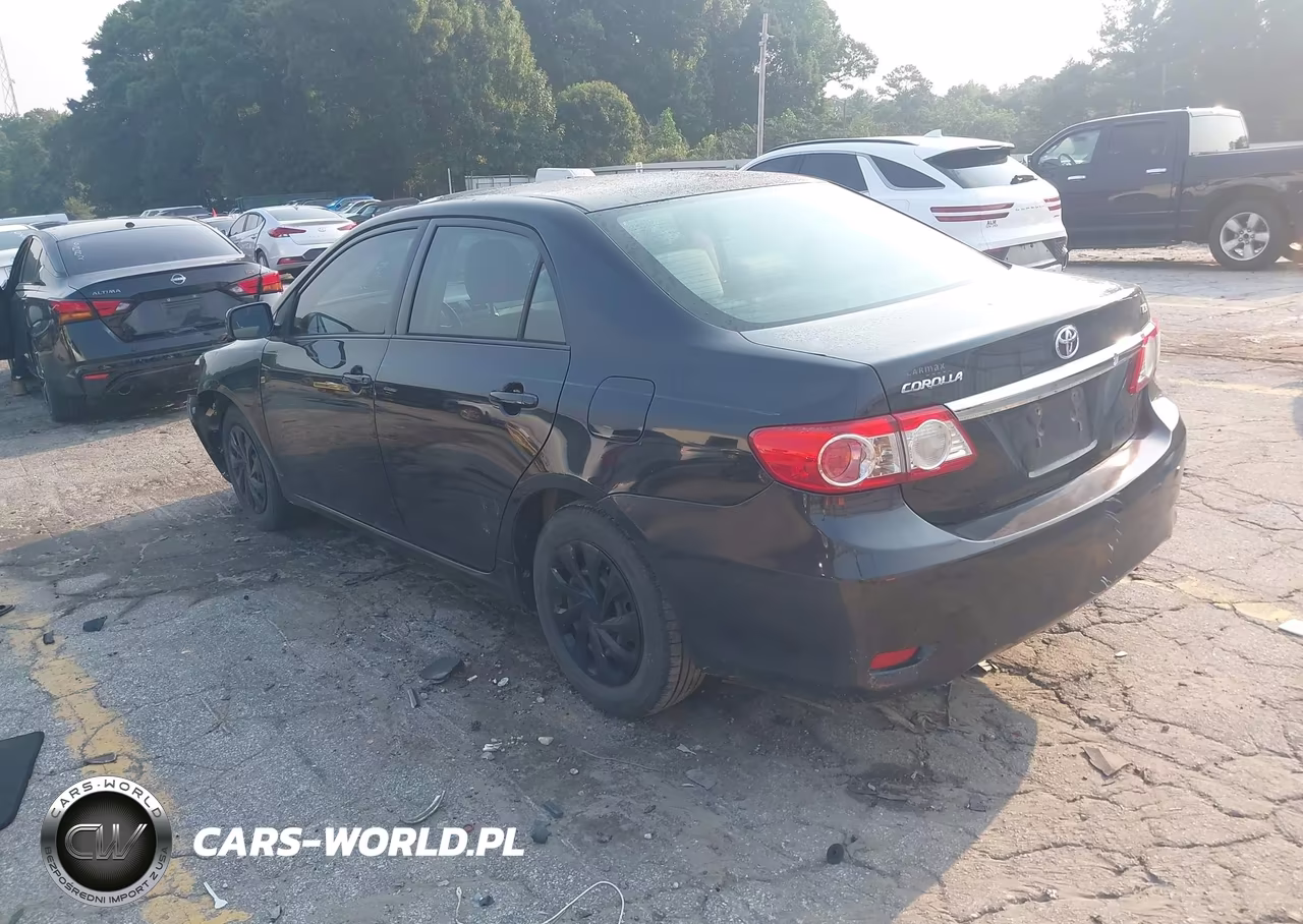 2011 Toyota Corolla Le VIN:JTDBU4EEXBJ101570 - 3