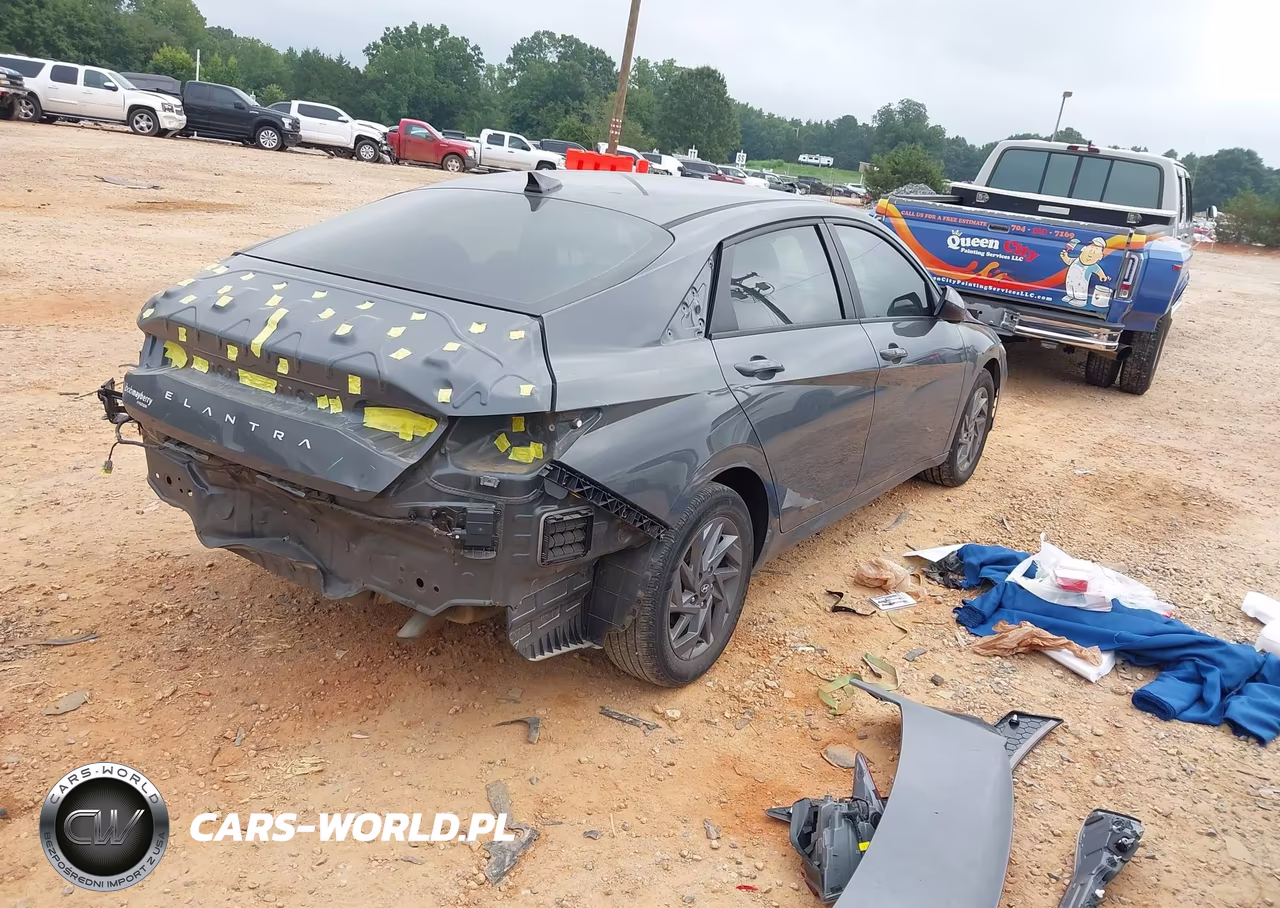 2024 Hyundai Elantra Sel VIN:KMHLM4DG2RU674281 - 4