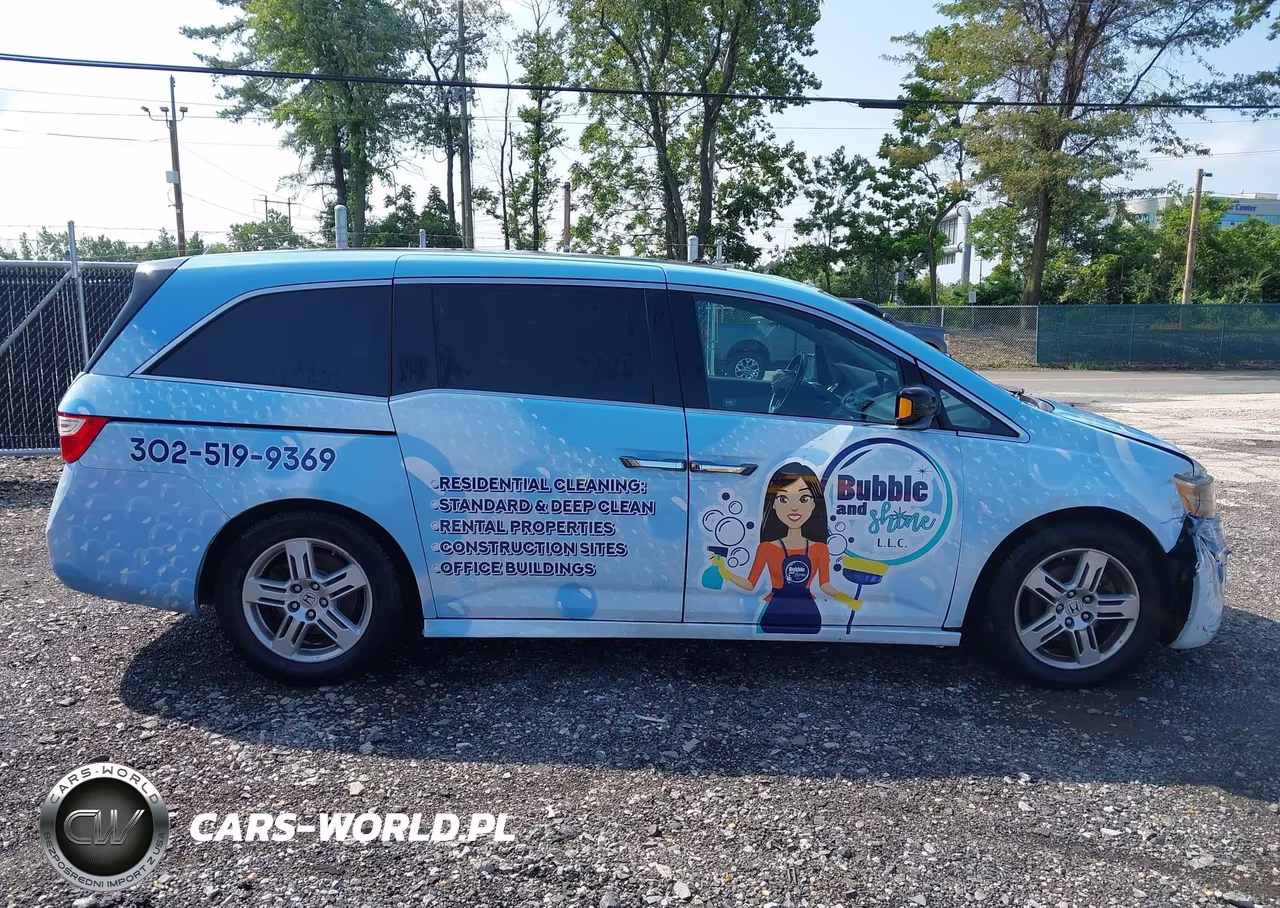 2013 Honda Odyssey Touring-Touring Elite VIN:5FNRL5H93DB006025 - 13