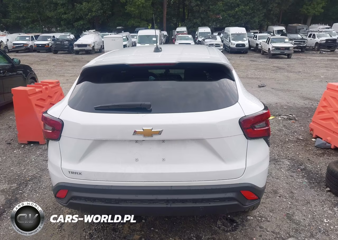 2026 Chevrolet Trax Fwd Ls VIN:KL77LFEP3TC035596 - 17