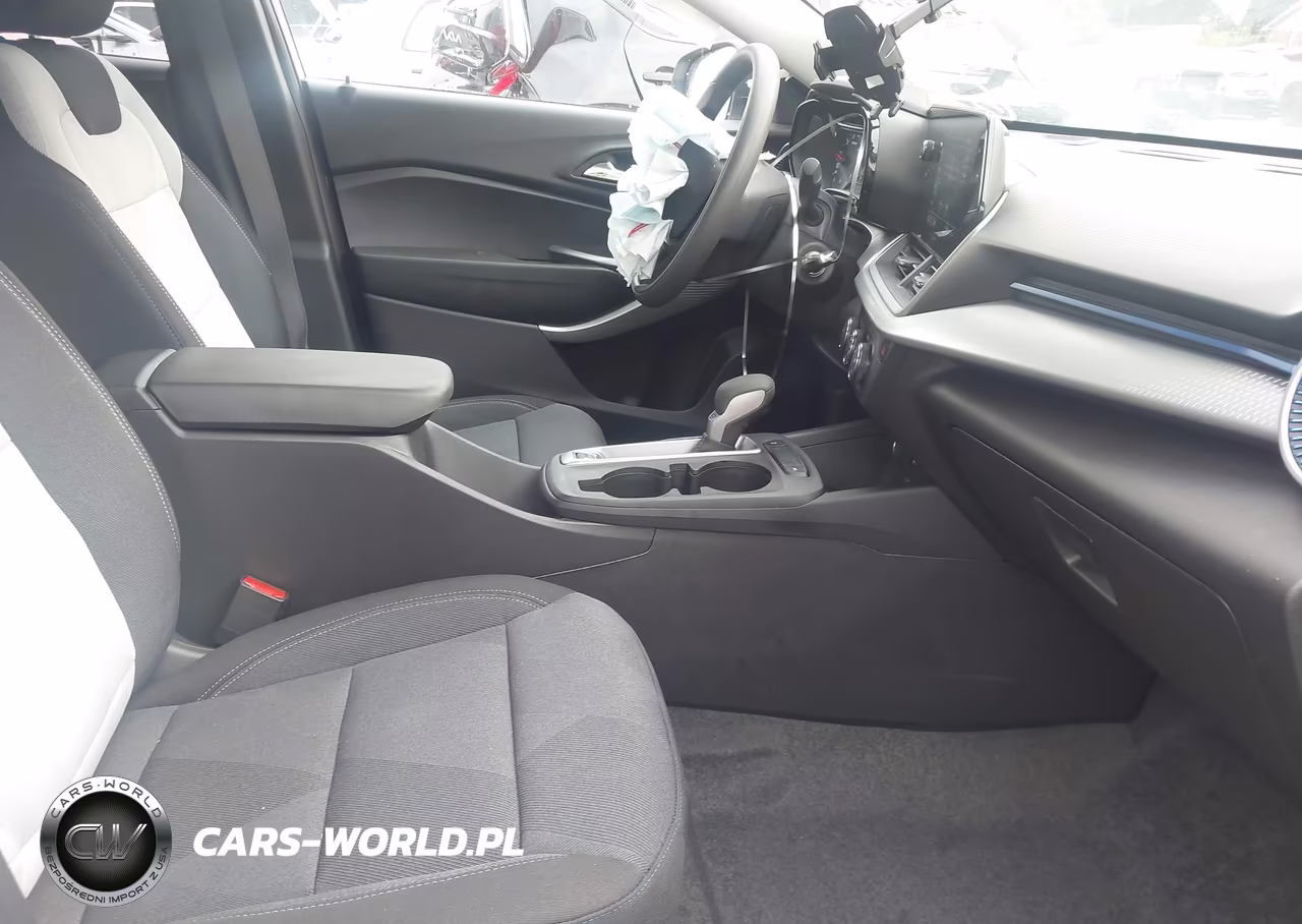 2026 Chevrolet Trax Fwd Ls VIN:KL77LFEP3TC035596 - 5