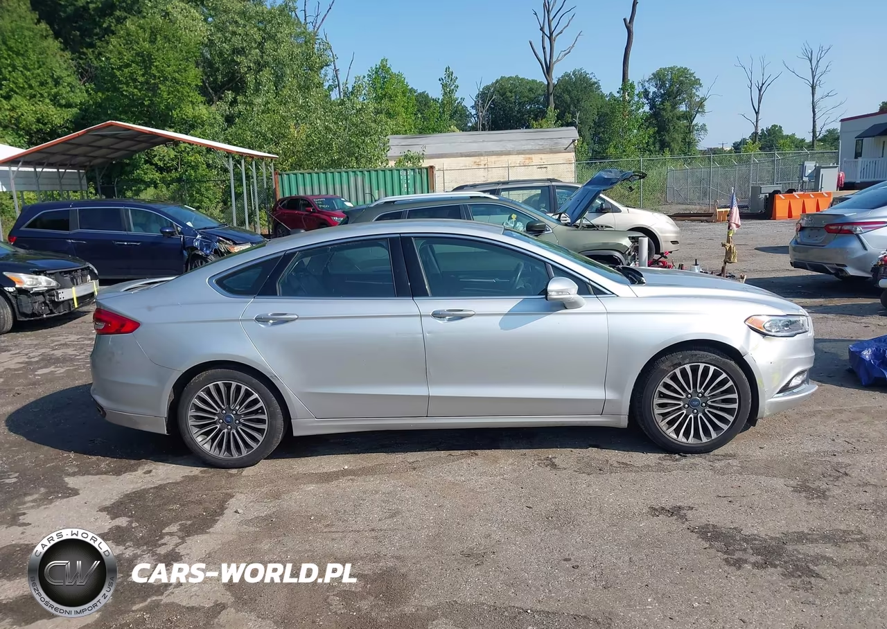 2018 Ford Fusion Titanium VIN:3FA6P0D91JR233455 - 13