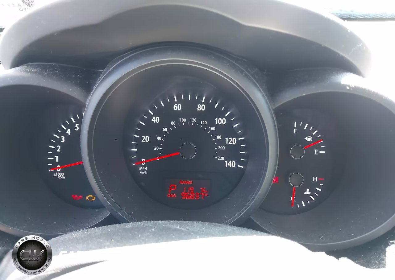 2013 Kia Soul VIN:KNDJT2A54D7557895 - 7