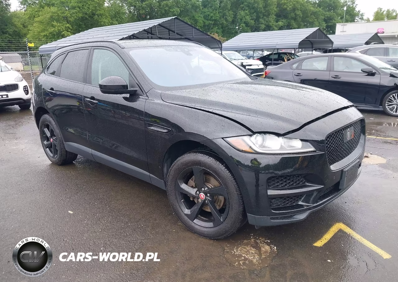 2019 Jaguar F-Pace 25T Premium