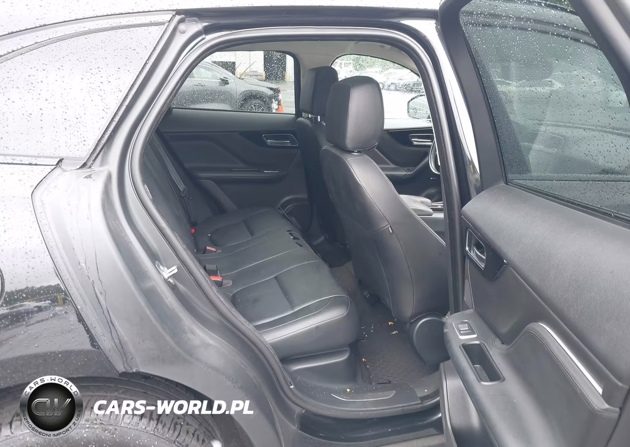 2019 Jaguar F-Pace 25T Premium VIN:SADCJ2FX3KA356292 - 8