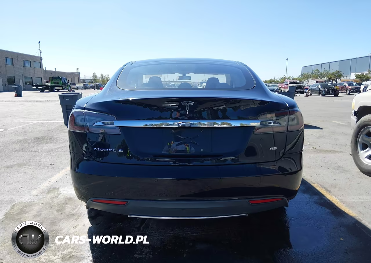 2014 Tesla Model S P85 VIN:5YJSA1H19EFP36839 - 16
