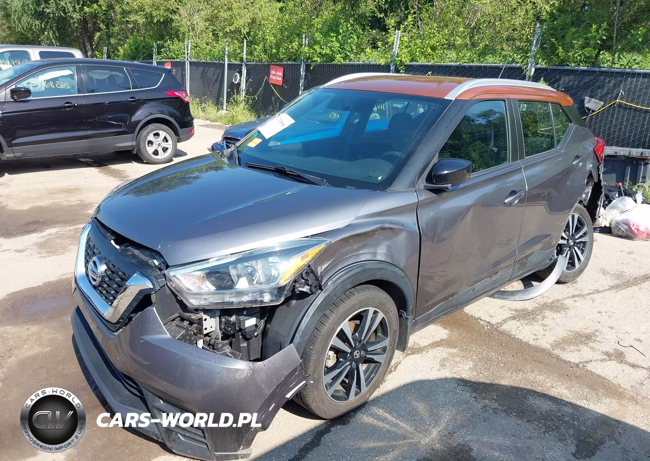 2018 Nissan Kicks Sv VIN:3N1CP5CU2JL504190 - 2