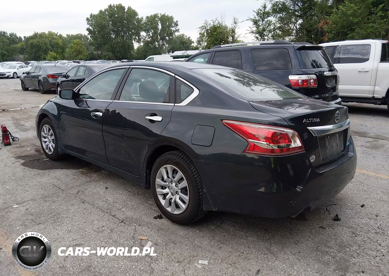2013 Nissan Altima 2.5 S VIN:1N4AL3AP1DN509621 - 3