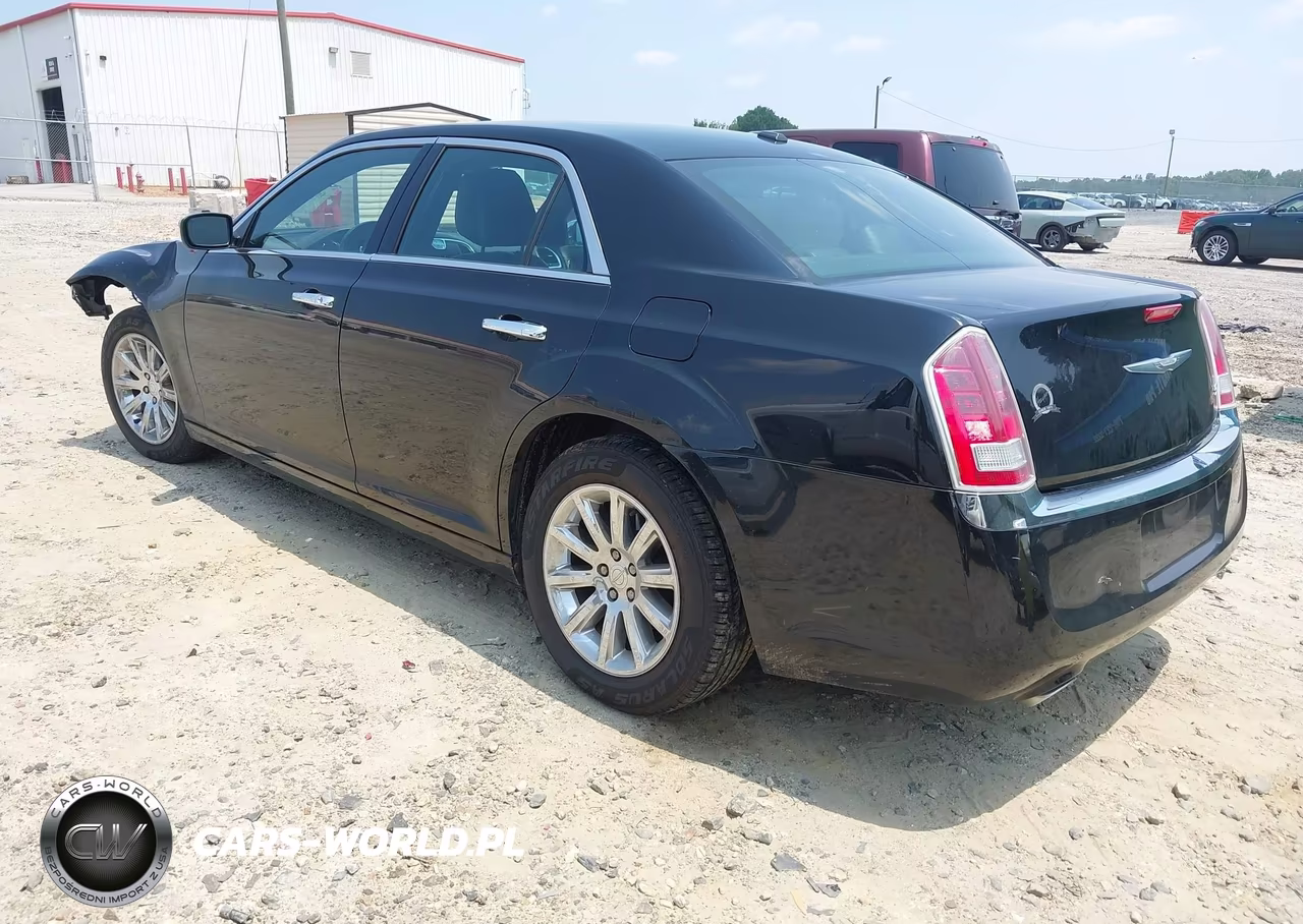 2012 Chrysler 300 Limited VIN:2C3CCACG6CH113202 - 3