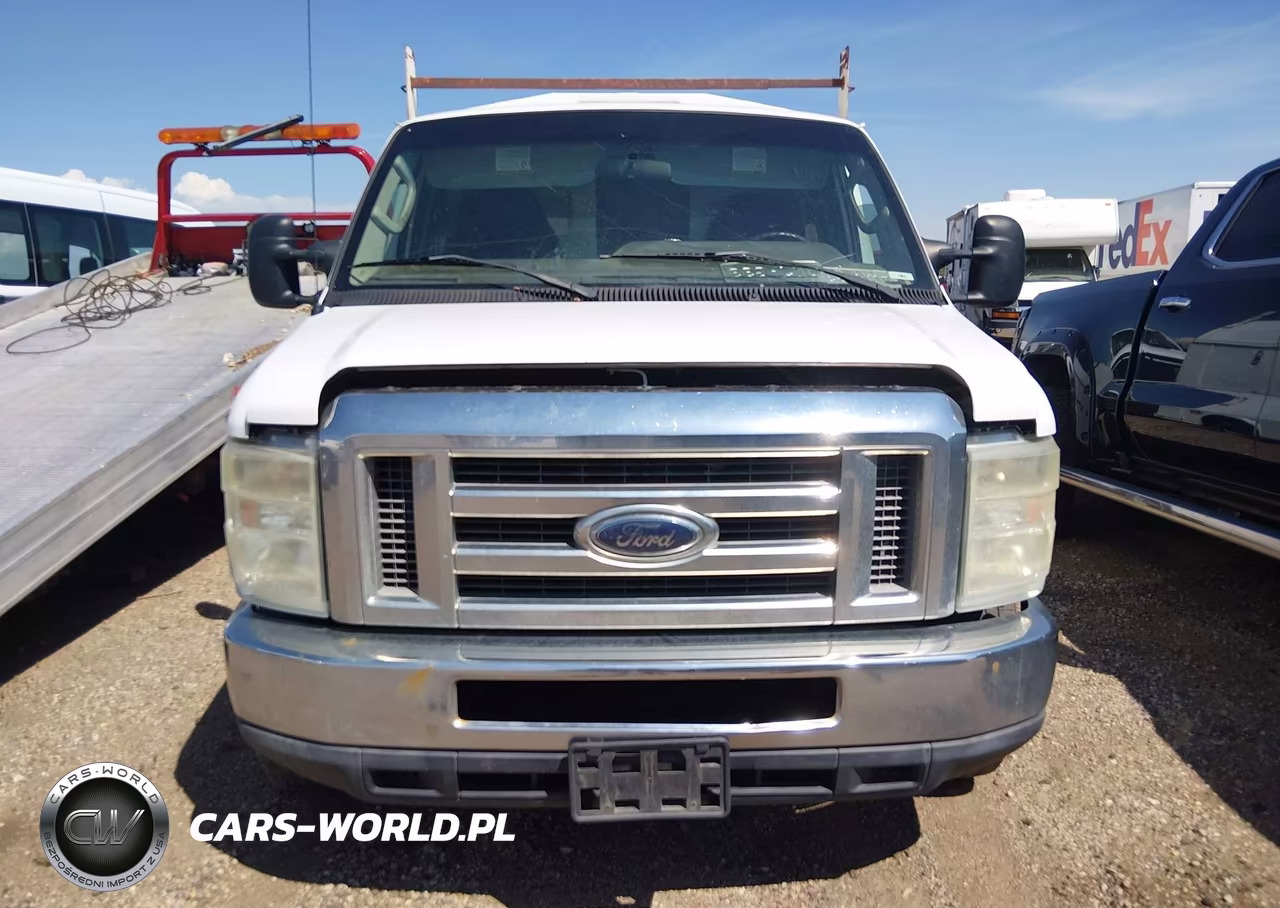 2011 Ford Econoline Commercial Cutaway VIN:1FDSE3FL1BDA09746 - 12