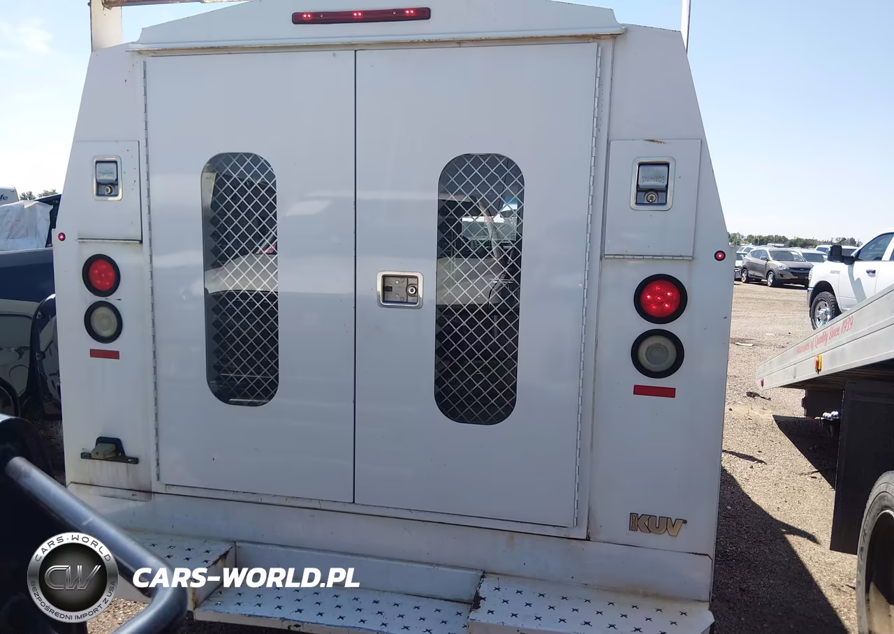 2011 Ford Econoline Commercial Cutaway VIN:1FDSE3FL1BDA09746 - 15