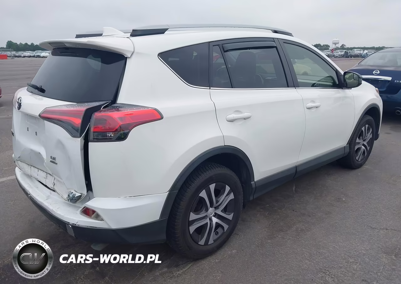 2018 Toyota Rav4 Le VIN:JTMBFREV8JJ186463 - 4