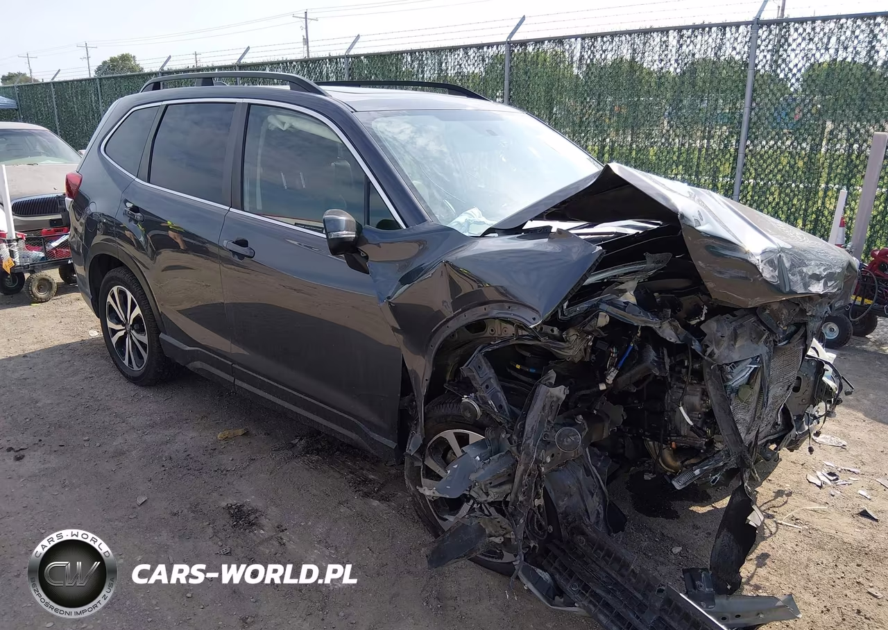 2021 Subaru Forester Limited – zdjęcie 1 z 17