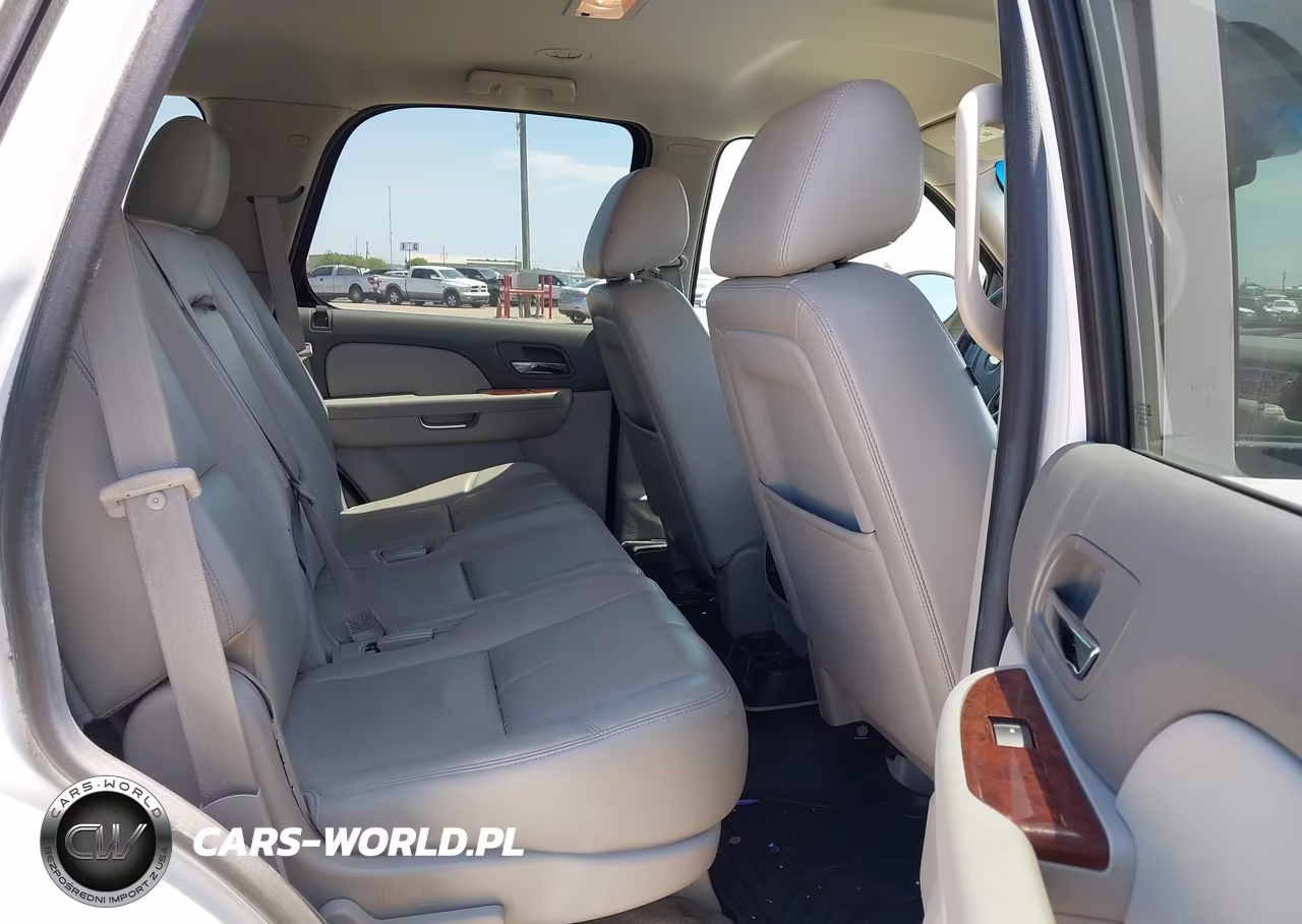 2014 Chevrolet Tahoe Lt VIN:1GNSCBE08ER220341 - 8