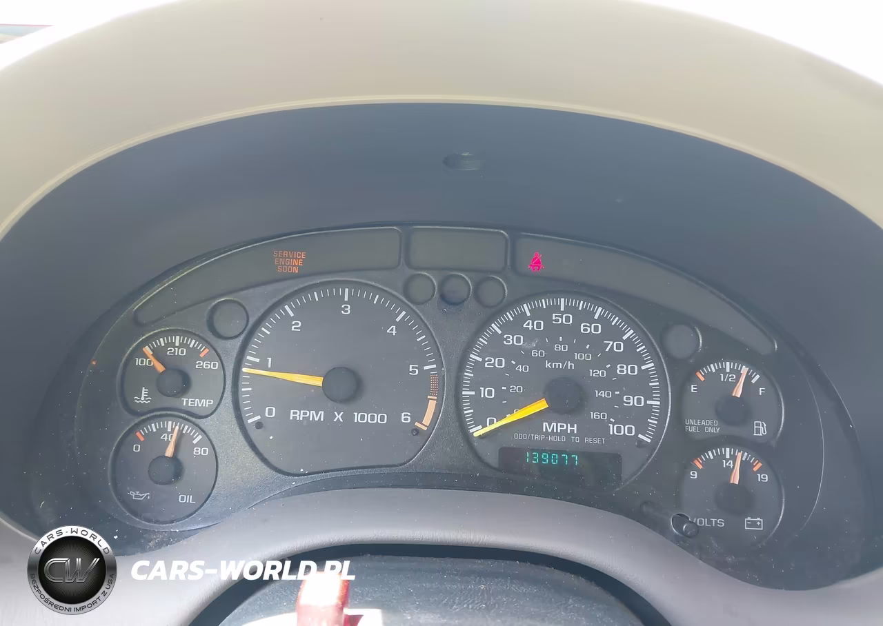 1998 GMC Jimmy Slt VIN:1GKDT13W8W2545475 - 7