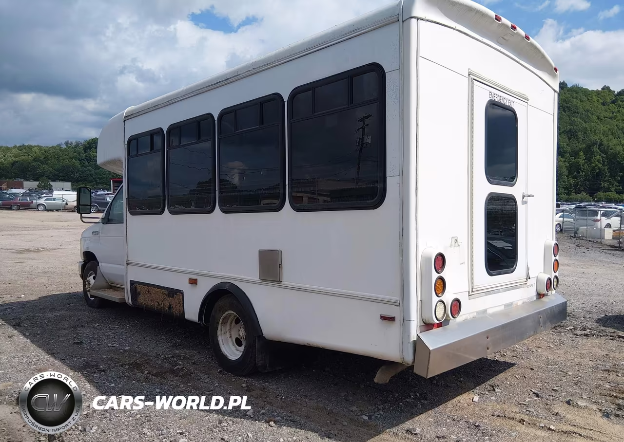 2010 Ford E-450 Cutaway VIN:1FDFE4FP0ADA01453 - 3