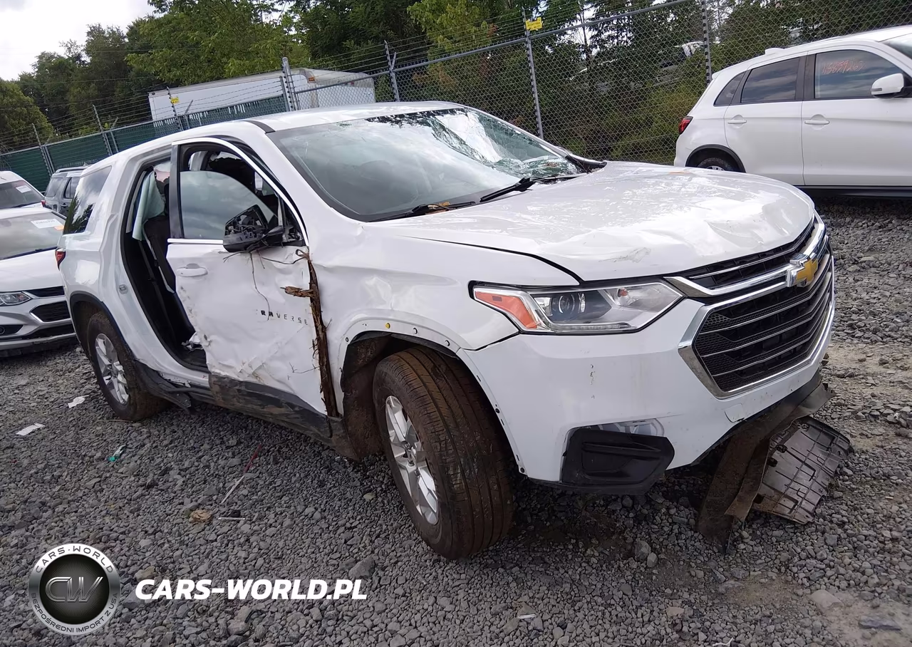 2018 Chevrolet Traverse Ls – zdjęcie 1 z 16