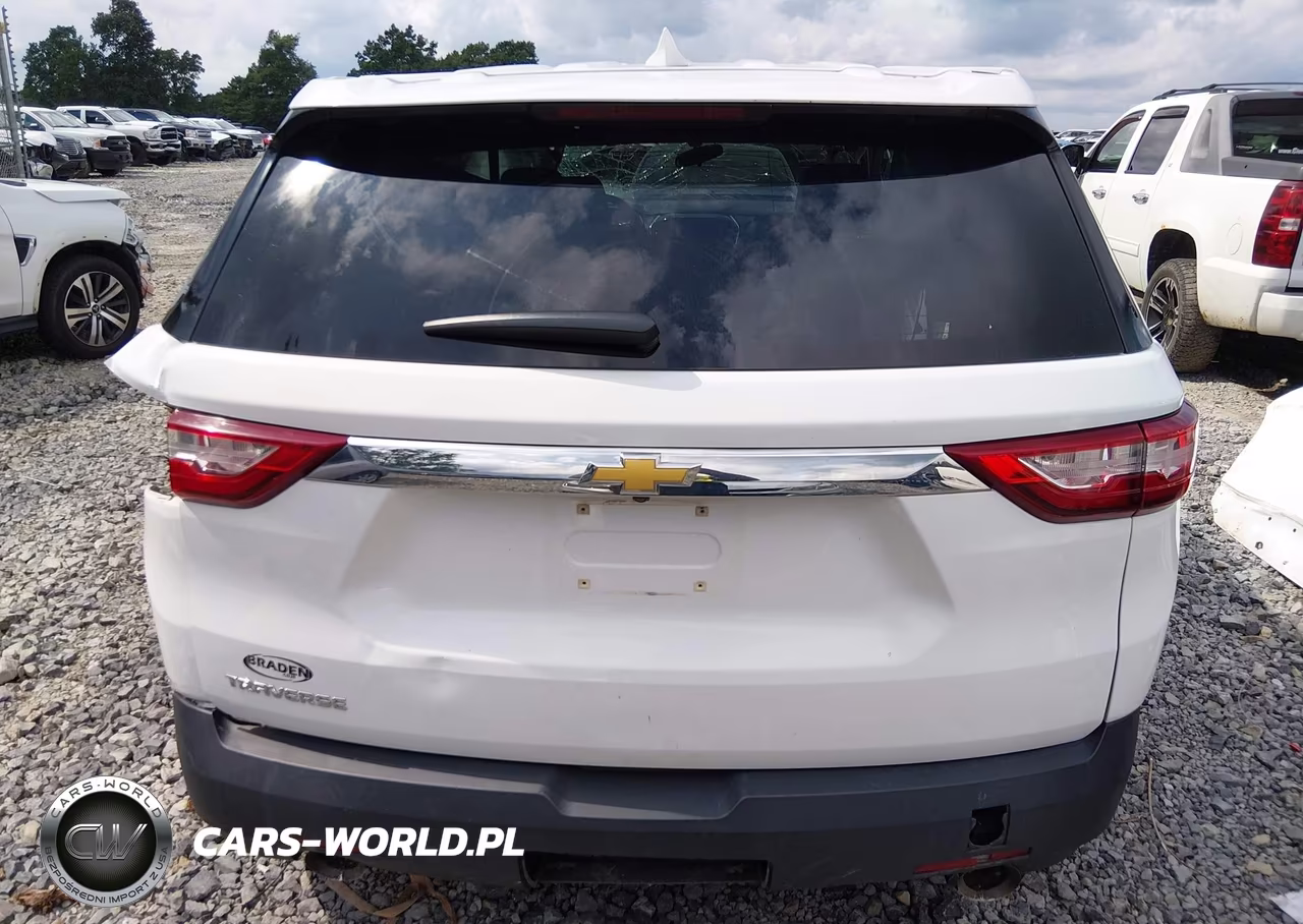 2018 Chevrolet Traverse Ls VIN:1GNERFKW0JJ167817 - 16