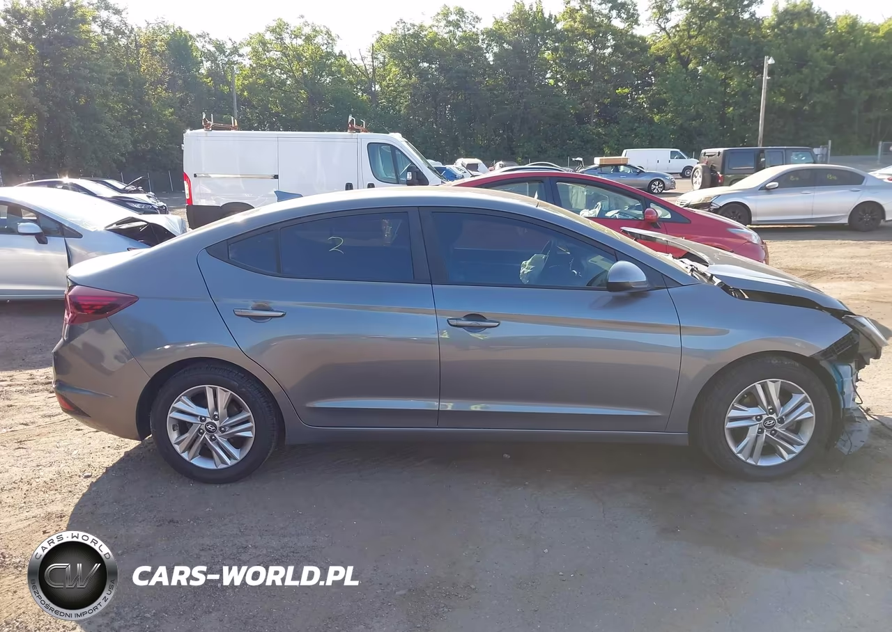 2019 Hyundai Elantra Sel VIN:5NPD84LF5KH473982 - 13