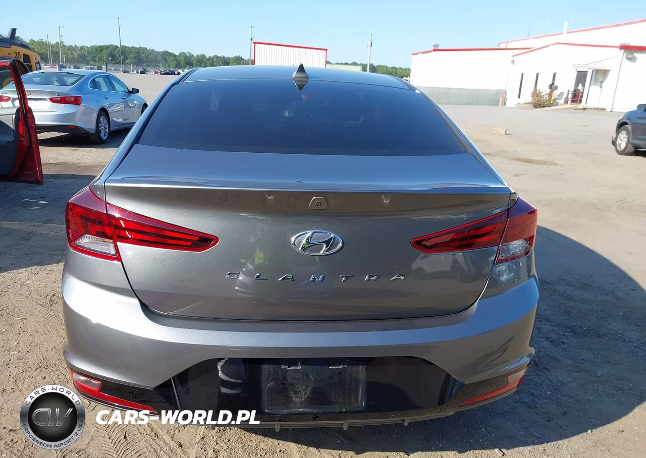 2019 Hyundai Elantra Sel VIN:5NPD84LF5KH473982 - 16