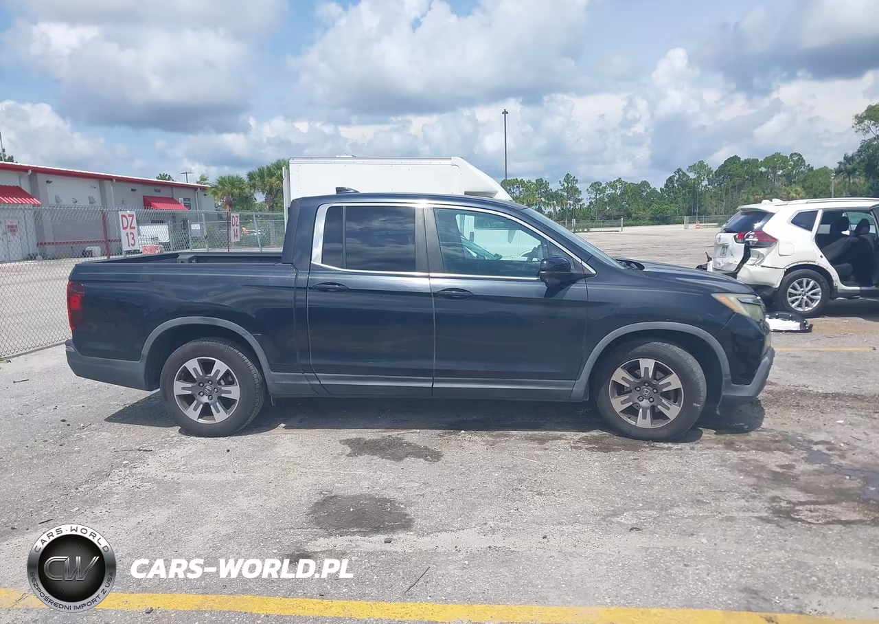 2017 Honda Ridgeline Rtl-T VIN:5FPYK2F68HB006024 - 13