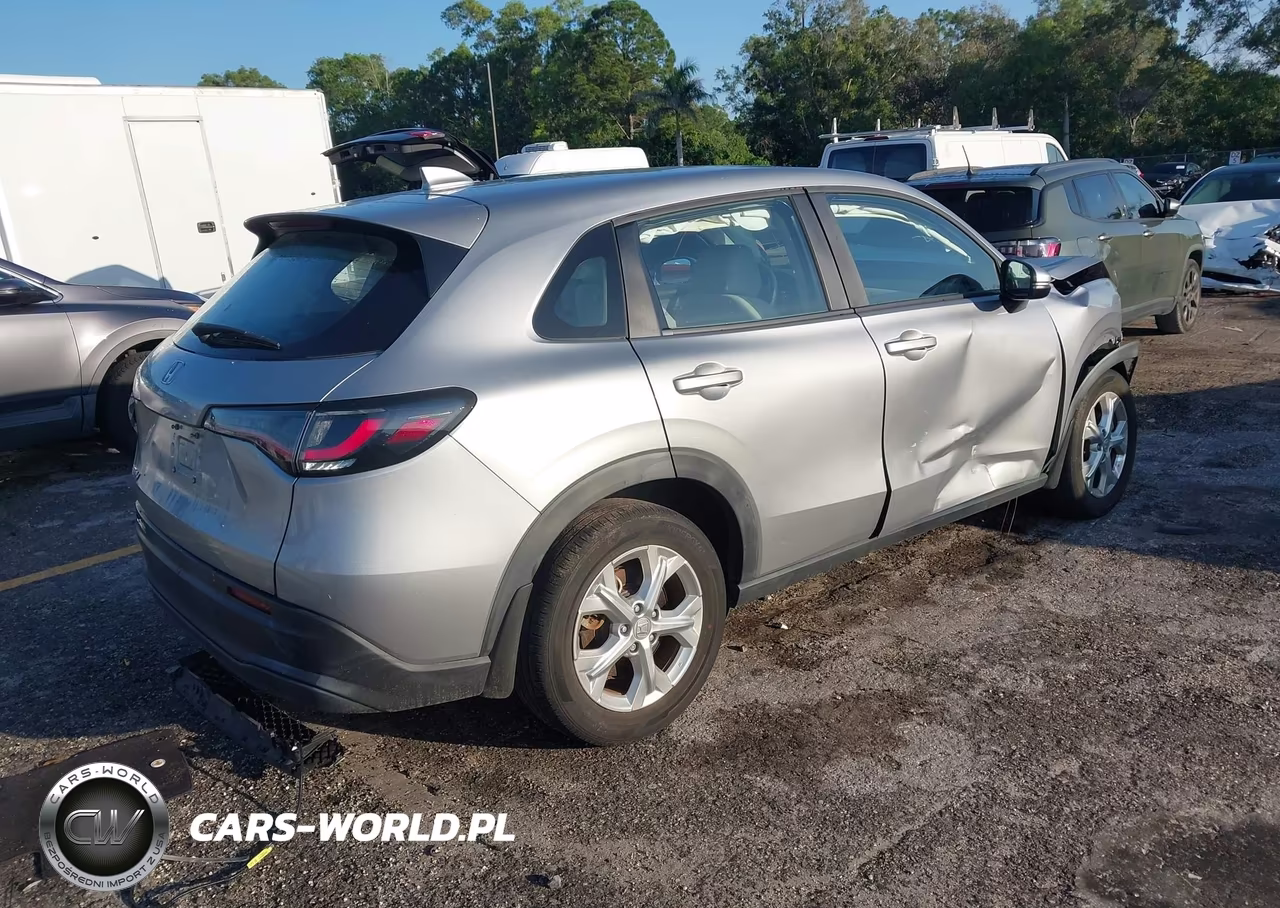 2024 Honda Hr-V 2Wd Lx VIN:3CZRZ1H39RM703845 - 4